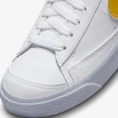 Nike Blazer Mid FJ4670-100 Kadın Spor Ayakkabısı - 2