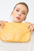 Kadın Basic Clutch Çanta Kroko Timsah Desen Hardal 214002 - 2