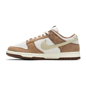 Dunk Low Premium Medium Curry - 2