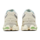 New Balance 9060 Bricks Wood thumbnail 4