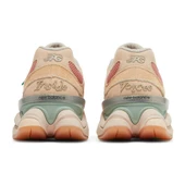New Balance 9060 Penny Cookie Pink thumbnail 4