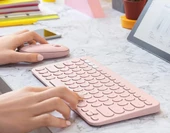 Lenovo Tab M10 Plus ZAAJ0075TR 10.6" Uyumlu Kablosuz Bluetooth Pilli Türkçe Q Klavye - Pembe thumbnail 4