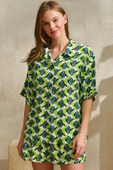 Anıl 5741 Kadın Dokuma Viskon Önden Düğmeli Yarım Kollu Gömlek ve Yandan Cepli Şort Pijama Takım thumbnail 2