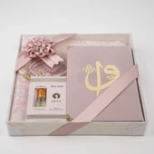 Kuran + Seccade +  Tesbih + Zikirmatik + Koku Hediye Seti (Hafız Boy, Kadife, Pembe) - 1