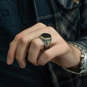 Oniks Taşlı Harfli 925 Gümüş Erkek Yüzük thumbnail 4