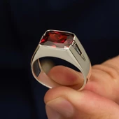 Kırmızı Taşlı 925 Gümüş Erkek Yüzük thumbnail 5