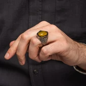 Sarı Akik Taşlı Kakma Oyma Motif 925 Gümüş Erkek Yüzük thumbnail 4