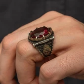 Kırmızı Taşlı Kubbetüs Sahre Motifli 925 Gümüş Erkek Yüzük thumbnail 5