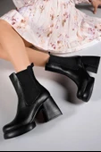 Seribo Lastikli Platform Taban 9 Cm Topuklu Kadın Bot thumbnail 3