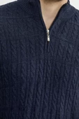 Dik Yaka Fermuarlı Saç Örgü Triko Kazak - Lacivert thumbnail 4