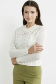 Saç Örgü Motifli Crop Yünlü Triko Kazak - Kemik - 2
