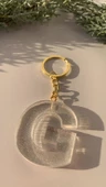 G Harfi Fosforlu Neon Yeşil Renk Parlak Simli Gold Aksesuarlı Anahtarlık El Yapımı Epoksi Hediyelik thumbnail 5
