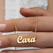 Altın Kaplama 925 Gümüş İsimli Kolye thumbnail 1