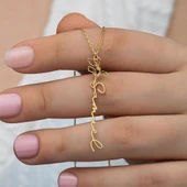 Çiçek Desenli 925 Gümüş İsimli Kolye thumbnail 1