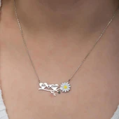 Papatya Kalpli 925 Gümüş İsimli Kolye thumbnail 4