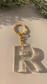 R Harfi Fosforlu Neon Yeşil Renk Parlak Simli Gold Aksesuarlı Anahtarlık El Yapımı Epoksi Hediyelik thumbnail 6