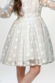 Kız Çocuk Boydan Üzeri Puantiye Detaylı Kolları Şeffaf Tül Beyaz Elbise thumbnail 7