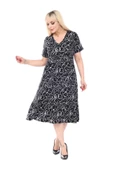 Melsay Butik Göğüsten Robalı V Yaka Kısa Kollu Siyah Çiçek Desenli Cepli Elbise thumbnail 1