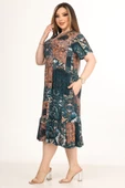 Melsay Butik Göğüsten Robalı V Yaka Kısa Kollu Yeşil Etnik Desenli Cepli Elbise thumbnail 2