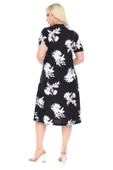 Melsay Butik Siyah Beyaz Yaprak Desen Kısa Kollu Büyük Beden Midi Elbise thumbnail 4