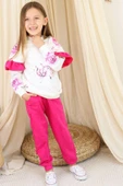 Kız Çocuk Kollarında Fırfır Detayı Üzerinde Gül Çiçek Baskılı Kapüşonlu Fuşya Eşofman Takım thumbnail 3
