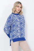 Kadın Triko Kazak Bisiklet Yaka Zebra Desenli Oversize Yırtmaçlı Saks Mavi - 7