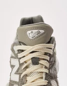 New Balance 9060 'Grade School' - 6