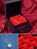 Premium Kutusunda 9 Adet Yapay Gül Ve Dönen Zirkon Kaplama Kolye Sevgiliye Eşe Özel Hediye Seti - 1