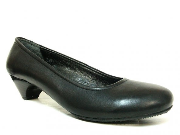 Akiş Siyah Topuklu Bayan Ayakkabı