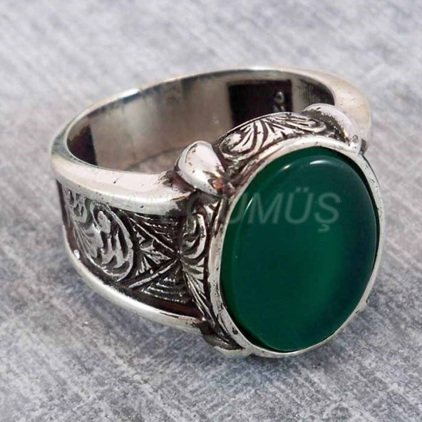 925 ayar gümüş erkek yüzük pençe desenli yeşil taşlı