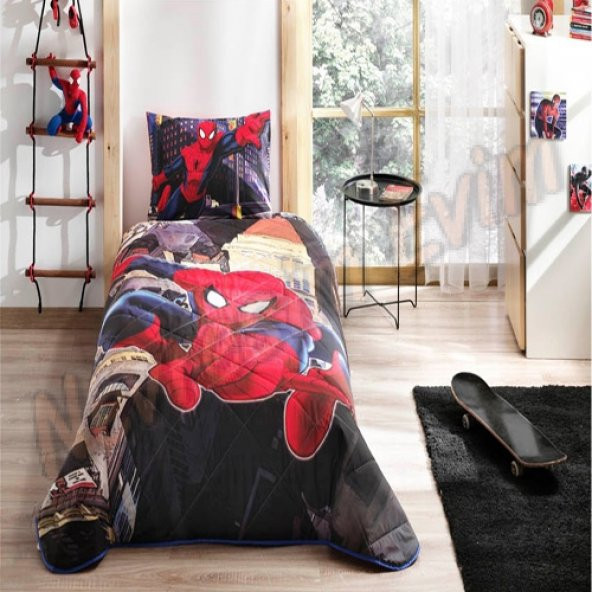 Taç Lisanslı Kapitoneli Nevresim Takımı Spiderman Örümcek Adam