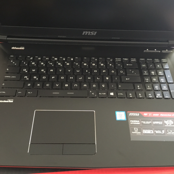 MSI GE72 6QD(Apache Pro)-267XTR i7 6700HQ 8G 1T+128GSSD 17.3"  DO - 6