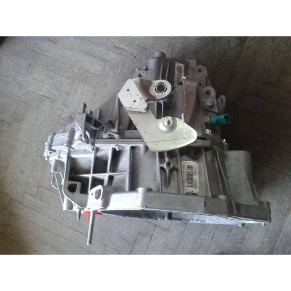 MEGANE 2-3/FLUENCE/KANGO 3 6 İLERİ ŞANZIMAN KOMPLE 7701700552 - 6