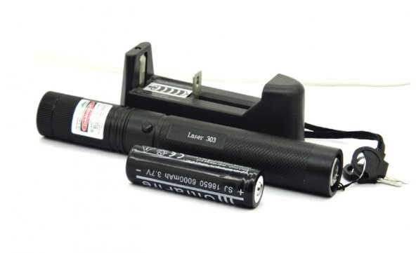 Şarj Edilebilir Orijinal 1000 m. Yeşil Lazer Pointer YF 303 - 12