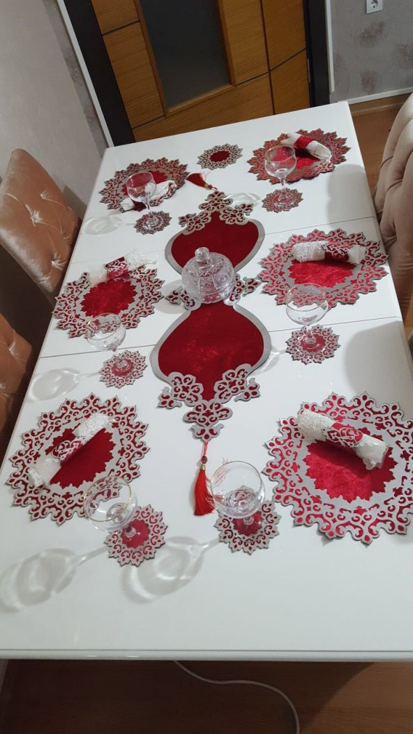 AMERİKAN KADİFE OVAL RUNNER SERVİS TAKIMI