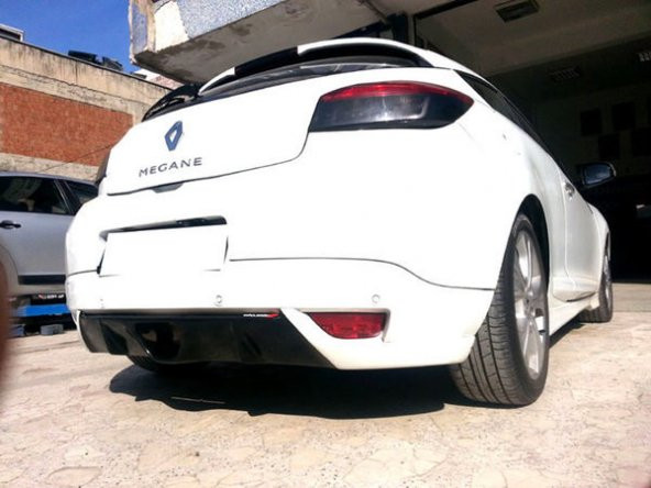 OTOBDY Renault Megane 3 Coupe Difüzörlü Arka Tampon Eki