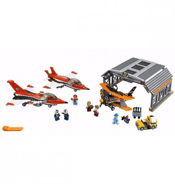 Lego City Havaalanı Hava Gösterisi 60103