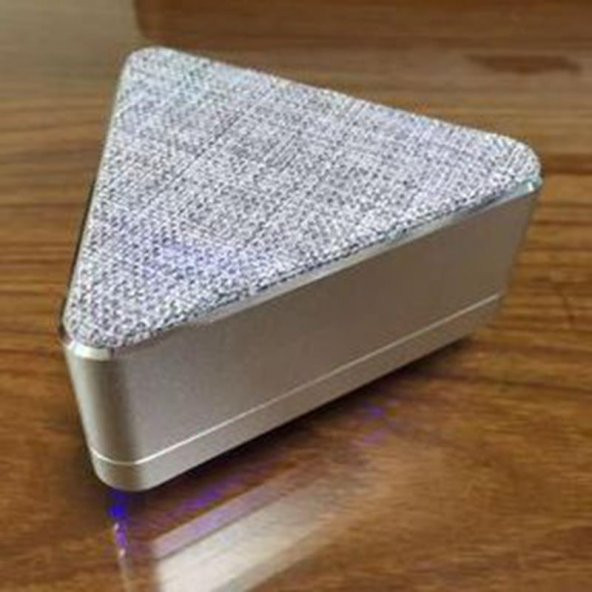 Üçgen Tasarım Mini Bluetooth Hoparlör Ses Bombası M201 - 9