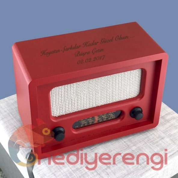 İsme Özel Nostaljik Tasarımlı Ahşap Gerçek Radyo Kırmızı