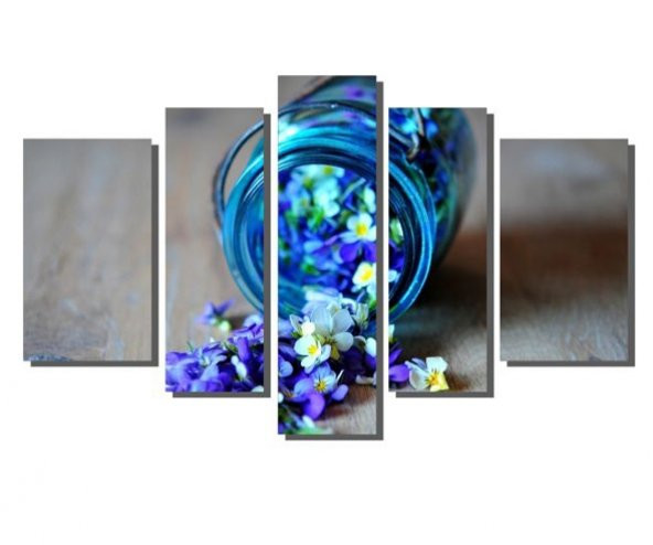 Kavanozdan Dökülen Mavi Çiçekler Tablosu