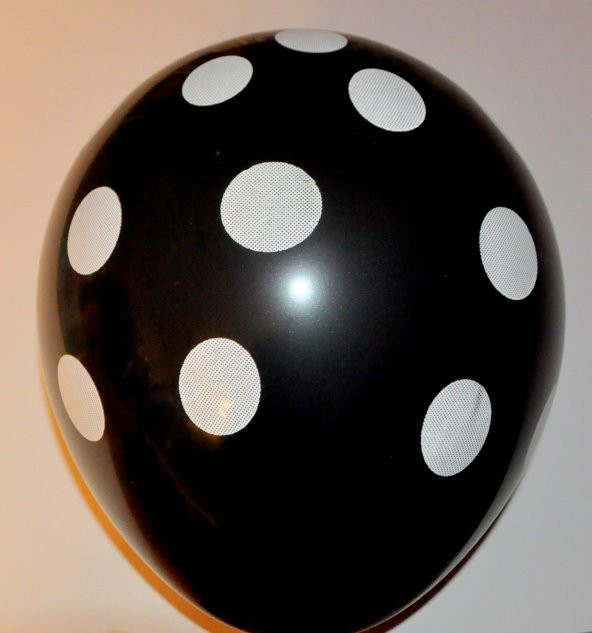 Siyah Beyaz Puantiyeli Balon 7 Adet