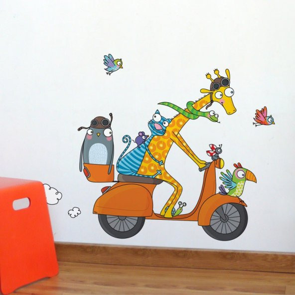 DekorLoft Komik Motorcu Çocuk Odası Duvar Sticker CS-332