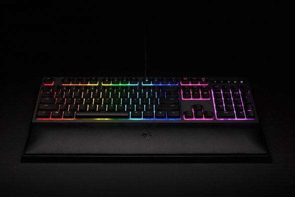 RAZER RAZER Ornata Chroma,Membrane,Siyah Gaming Klavye Kol Dayama Yastığı RZ03-02040900-R3L1 - 3