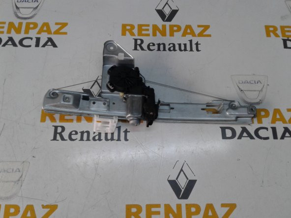 RENAULT MEGANE 2 ARKA CAM KRİKOSU 8200028070 - 8200028068