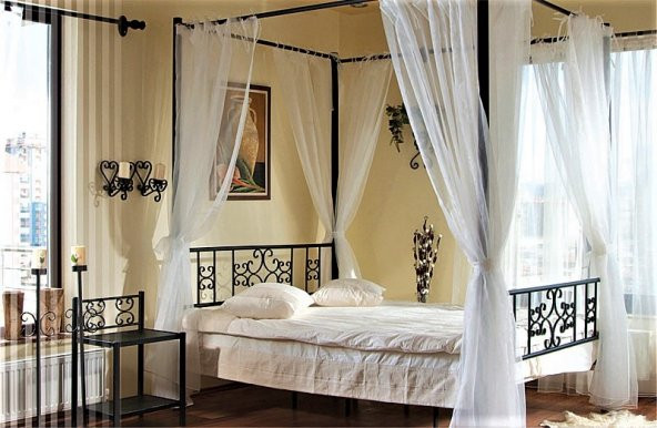 Simona Sultan Ferforje Metal Çift Kişilik Karyola 150*200 cm