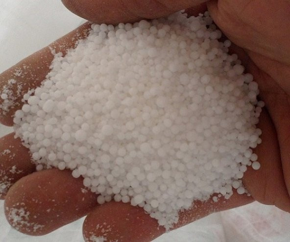 Ure Gubre 10 Kg Üre Gübresi  Çim Gübresi Azotlu Çim Gübresi Çim Besini Besleyici Gübre - 2