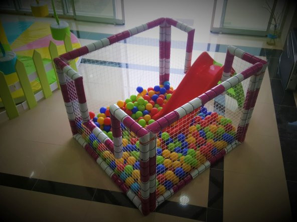 130 x 130 cm Top Havuzu Kaydırak ve Toplar Dahil - 2