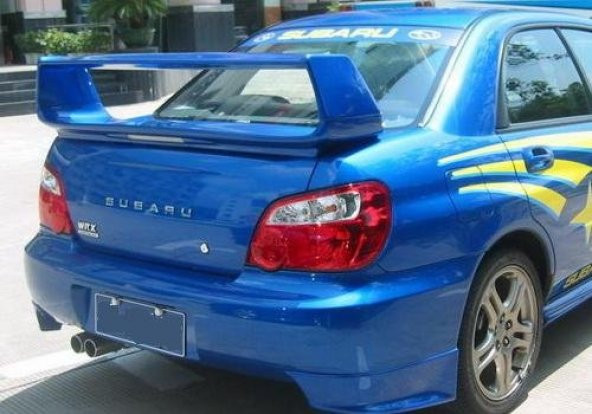 Subaru İmpreza Bagaj Üstü Rüzgarlık & Spoyler - 1