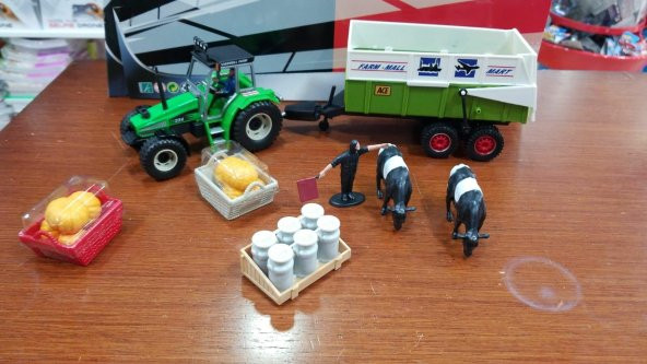 Cararama  Oyuncak Römorklu Traktör ve Çiftlik Oyun Seti