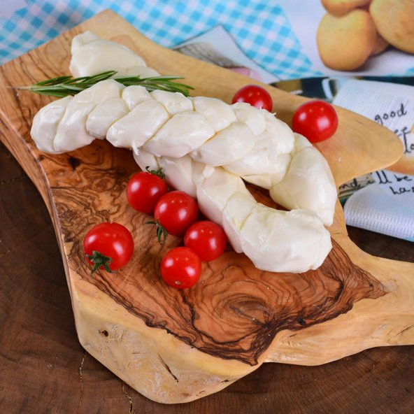 Diyarbakır Örgü Peyniri Tuzlu İnek 1000 g ℮
